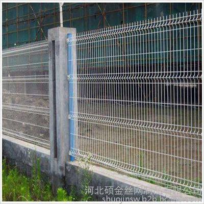 河北碩金絲網(wǎng)制品 專業(yè)供應(yīng)廠區(qū)護(hù)欄網(wǎng)，高清細(xì)節(jié)圖全解析